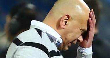 فيديو.. طرد حسام حسن من مباراة بيراميدز والزمالك