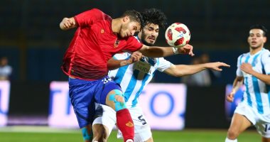 فيديو.. على جبر يمنع انفراد لأزارو.. ومهاجم الأهلى يعترض بداعى لمسة يد