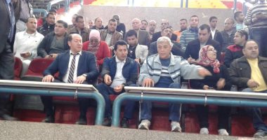 وزير  الشباب يقرر صرف مكافأة 5 آلاف جنيه لطفل حافظ للقرآن الكريم بالمنوفية