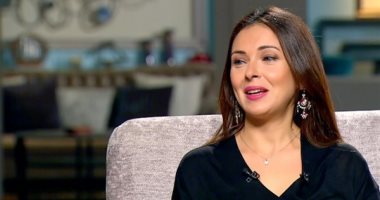 الفنانة سمر مرسى تعلن وفاة والدها متأثراً بإصابته بفيروس كورونا  