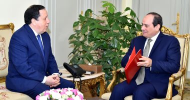 السيسي يتسلم دعوة من الرئيس التونسى لحضور القمة العربية المقبلة