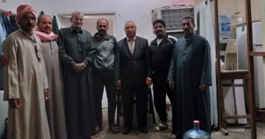 صور.. "القوى العاملة" تطمئن على أحوال "المصريين بالخارج" فى قطر