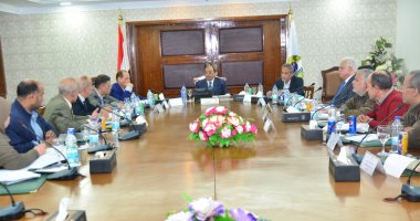 وزير التنمية المحلية: إغلاق كافة المحاجر غير المرخصة