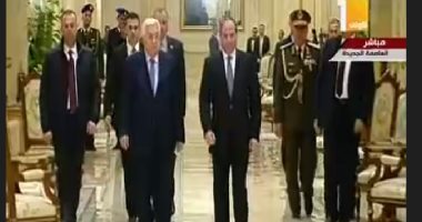 الرئيس يطالب حضور افتتاح مسجد وكنيسة العاصمة بالوقوف حدادا على روح الشهيد مصطفى عبيد.. فيديو
