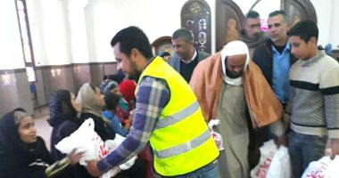 صور.. اللحوم عيدية المسلمين للمسيحيين فى المنوفية