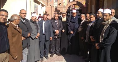وفد من أوقاف القليوبية يزور الكنائس للتهنئة بمناسبة احتفالات أعياد الميلاد