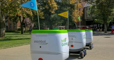 snackbots روبوت جديد يقدم الوجبات الخفيفة لطلاب الجامعة