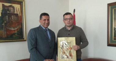 سفير مصر فى بلجراد يبحث مع وزير زراعة صربيا التعاون بمجال الحاصلات قبيل زيارته للقاهرة