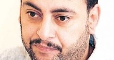 أسرة المخرج الراحل أسامة فوزى: تشيع جنازته من مسجد الرحمة بدلا من الشيخ زايد