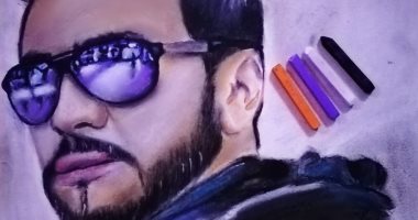 قارئ يشارك بلوحات فنية مرسومة بالمسمامير