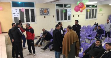 صور.. تزيين مركز شباب محمد صلاح استعدادًا لحفل الأفضل أفريقيًا