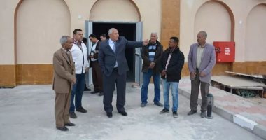 محافظ الوادى الجديد يتفقد أعمال تطوير سينما هيبس بالخارجة تمهيدا لافتتاحها 
