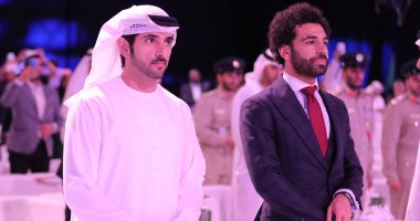 محمد صلاح يخطف الأنظار فى حفل جائزة الإبداع الرياضى.. فيديو