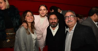 نجوم الفن يحتفون بالعرض الخاص لفيلم "الضيف"