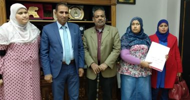 فيديو.. طباعة أول نسخة من قانون الإعاقة بطريقة برايل بجامعة أسوان
