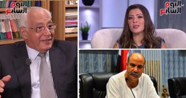 التليفزيون هذا المساء.. على الدين هلال: رفضنا دفع 7 ملايين دولار رشوة لتنظيم المونديال..وحصولنا على صفر و"سام".. "كلام ستات" يسلط الضوء على قدرة المرأة المصرية.."كل يوم" يناقش خطر تناول الأدوية دون استشارة طبيب
