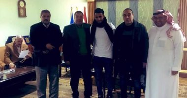 صور.. التقدم السعودي يضم رجب العربى صانع ألعاب دمنهور