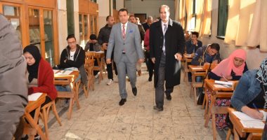 فيديو وصور.. نائب رئيس جامعة أسيوط: الإمتحان الإلكترونى يحارب ظاهرة الغش