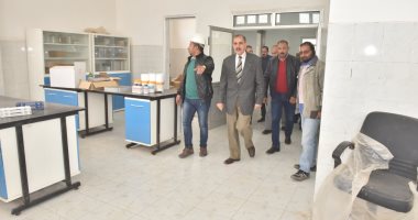 محافظ أسيوط يتفقد الأعمال النهائية بمحطة مياه ديروط تمهيدا لافتتاحها