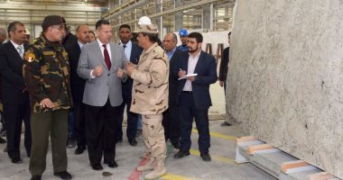 محافظ بنى سويف يزور مصانع أسمنت الشركة الوطنية ومجمع الرخام والجرانيت 