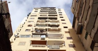 هدم عقارين فى شرق الإسكندرية بسبب مخالفة التراخيص