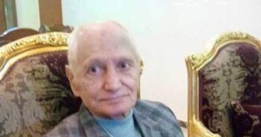 وفاة عصمت البهنسى أول لاعب دولى فى تاريخ غزل المحلة