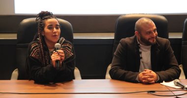 صور.. عرض فيلم "الكابوس" و"هى شكة" و"زى الشمس" بنادى السينما المستقلة