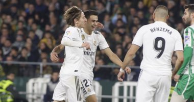 ريال مدريد يتفوق على بيتيس 0/1 فى الشوط الأول بالدوري الإسباني.. فيديو