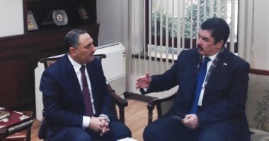 محافظ القليوبية يجتمع بمدير المركز الوطنى لتخطيط استخدامات أراضى الدولة 