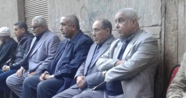 رئيس جامعة الأزهر يرسل وفدًا لتقديم العزاء فى طالب قطار قلين