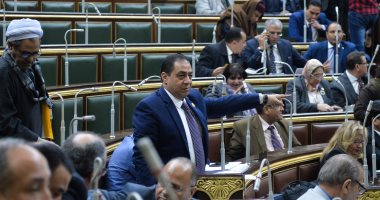 صور.. البرلمان يوافق على عمل سيارات نقل الركاب لأغراض السياحة لفترات محددة