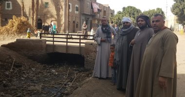 صور.. قرية "بنى إبراهيم" بأسيوط تنتظر تنفيذ مبادرة السيسي "حياة كريمة"