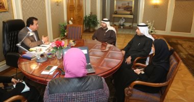 وزير التعليم العالى يبحث أوجه التعاون التعليمى والبحثى والمعرفى مع الإمارات