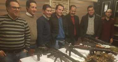 أمن الإسماعيلية يداهم منطقة السحر والجمال ويضبط ترسانة أسلحة نارية وطلقات