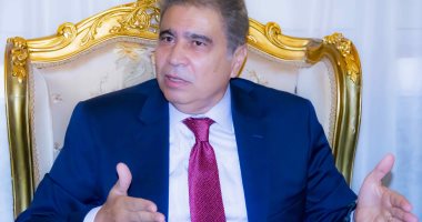 محافظ المنيا يحيل 43 طبيبا وموظفا بمستشفى بنى مزار للتحقيق لتغيبهم عن العمل