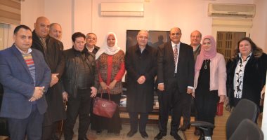رئيس حرب المصريين الأحرار يوجه لجنة خدمة المواطنين بالاهتمام بالبعد الإنسانى