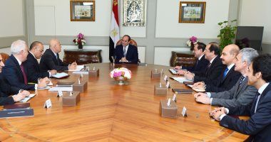 السيسى يوجه "البترول" بمواصلة التعاون المكثف مع شركة "إيني" وتذليل العقبات