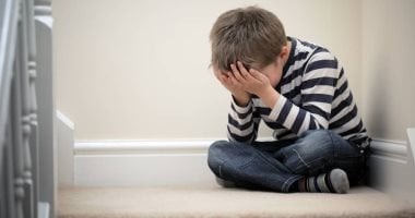اهتم بيهم وما تهملهمش.. الأطفال عندهم علامات اكتئاب تدفع للانتحار