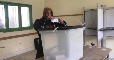 صور.. انتخابات تكميلية هادئة بالعريش والشرطة تساعد كبار السن وذوى الاحتياجات