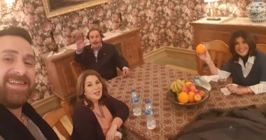 عزت العلايلى وميرفت أمين وبوسى والشافعى فى كواليس "قيد عائلى"