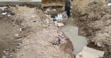 قارئ يشكو ترك ماسورة مكسورة تغرق شارع جمال حمدان بمدنية نصر