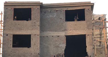 صور.. إزالة التعديات على المنطقة الأثرية بالهرم.. والآثار: هدم فندق قريبًا