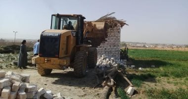 تعرف على مشروعات خطة مدينة البياضية بالكهرباء والطرق وحملات التعديات