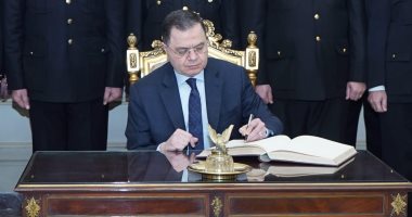 فيديو.. وزير الداخلية مهنئا السيسي بعيد الشرطة: نمضى خلفكم أصدق أداء وأكثر عطاء