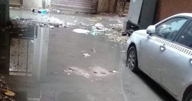 شكوى من غرق شارع فى شبرا الخيمة بمياه الصرف الصحى  