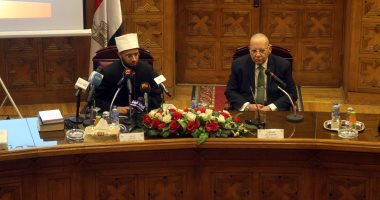 صور.. وزير العدل يفتتح فعاليات الندوة التثقيفية عن الإرهاب والتطرف 