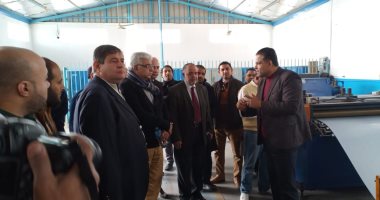 الصناعات الهندسية تبدأ أولى جولاتها بمصانع المنطقة الصناعية بغرب جرجا بسوهاج