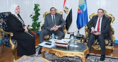 محافظ البحيرة يعتمد خطة انشاء 112 مدرسة
