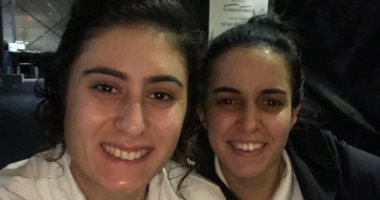 سيلفى الفوز.. نور الشربينى ونور الطيب تحتفلان بالتأهل ببطولة جى بى مورجان