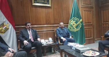 هيئة البريد: نتداول شهريا 20 مليار جنيه وإيصال المعاشات للمسنين بالمنازل